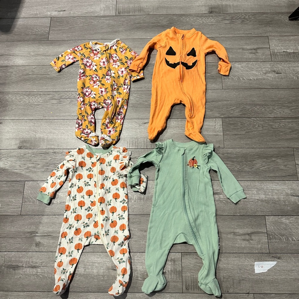 Fall pajamas 3-6 months
